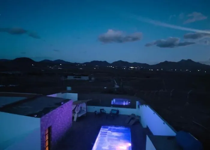 4 Family With Pool, Fuerteventura-gran Tarajal Вилла