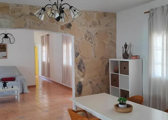 4 Family With Pool, Fuerteventura-gran Tarajal Вилла Хуан-Гопар